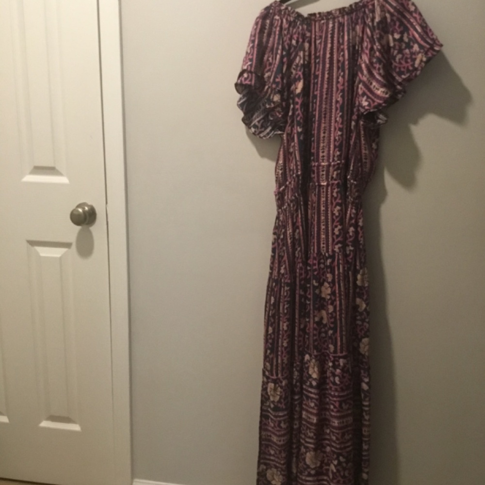 OMIKA DRESS - Picture 3 of 3